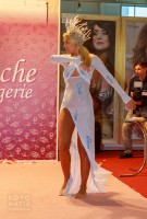 модель на показе Lingerie-Expo